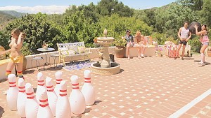 Bowling for pussy part 3 Bowling for pussy part 3