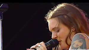 Tove Lo shows off her great tits to the crowd Tove Lo shows off her great tits to the crowd