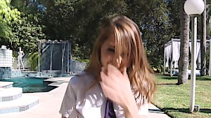 Squirting babe pussypounded before facial