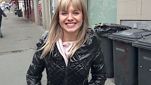 Gorgeous Euro gets a facial after some pool