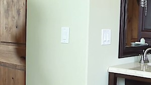 Two babes feel great rubbing their twats together