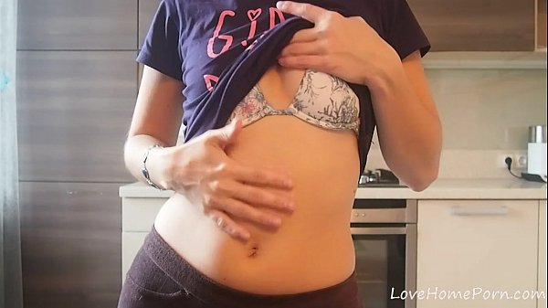 Beefy babe exhibits the curves of her body