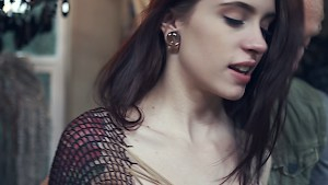 Flexible Anna De Ville getting creampeid