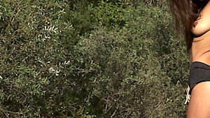 Zafira walking naked on water