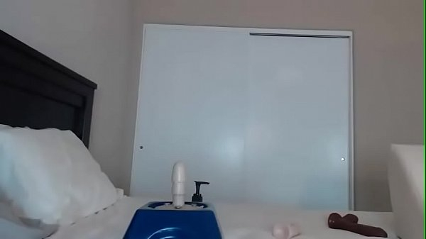 Jess Ryan riding dildo  damn that ass right