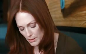 sex movie Julianne Moore & Amanda Seyfried Lesbian Scene in Chloe