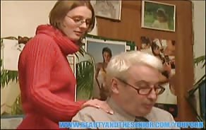 sex tube Old Man Fucks His Helper !