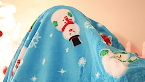 Horny lesbians has their nipples and pussies covered in lipstick