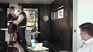 Sexy lingerie babe Anna Polina gets fucked