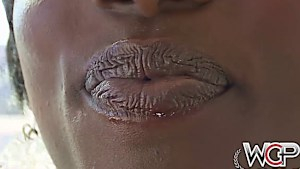 Taylor won't stop talking during anal