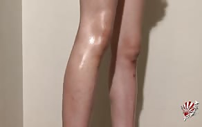 fuck movies Japanese ladyboy shows beautiful slim body and cums for yuu