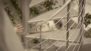 Short-haired Bree Daniels fucked by daddy