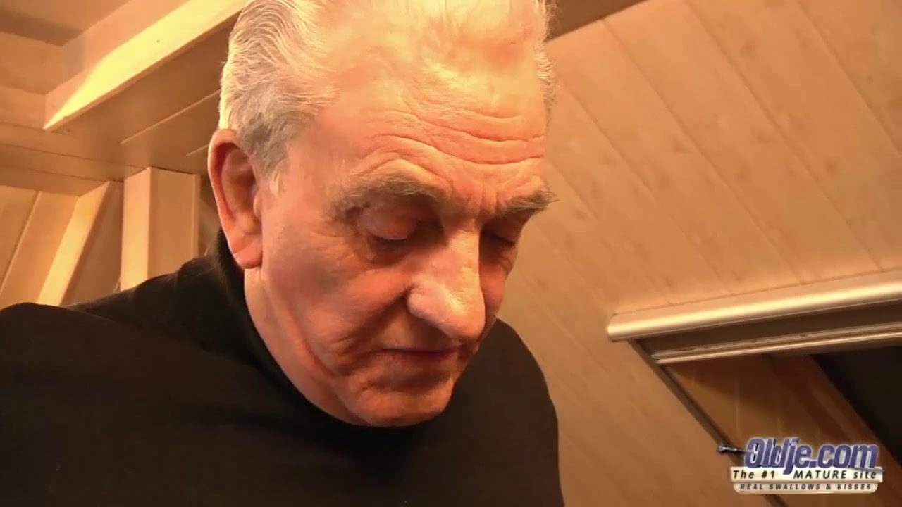 Teen sister cock mouth and dick in her pussy