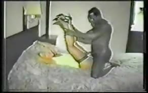 sex tube Rich white wife getting fucked in a cheap motel  by black man