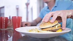 After a romantic dinner a teen couple make love