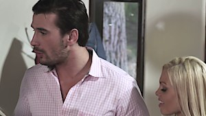 Reverse gangbang ends with cumswapping