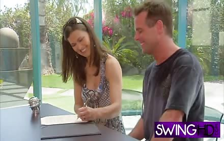 Swinger party becomes big orgy