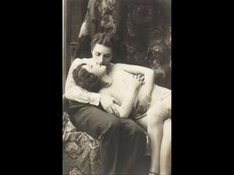 Русская шлюха делает минет