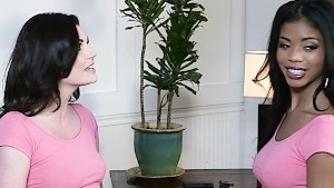 Abigail Mac Hot Sexxxy 002