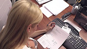 fuck video Weight Lifting With Large Saggy Tits