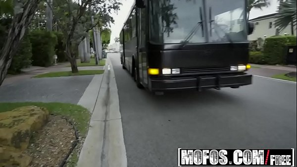 Блондинка пришла на собеседование