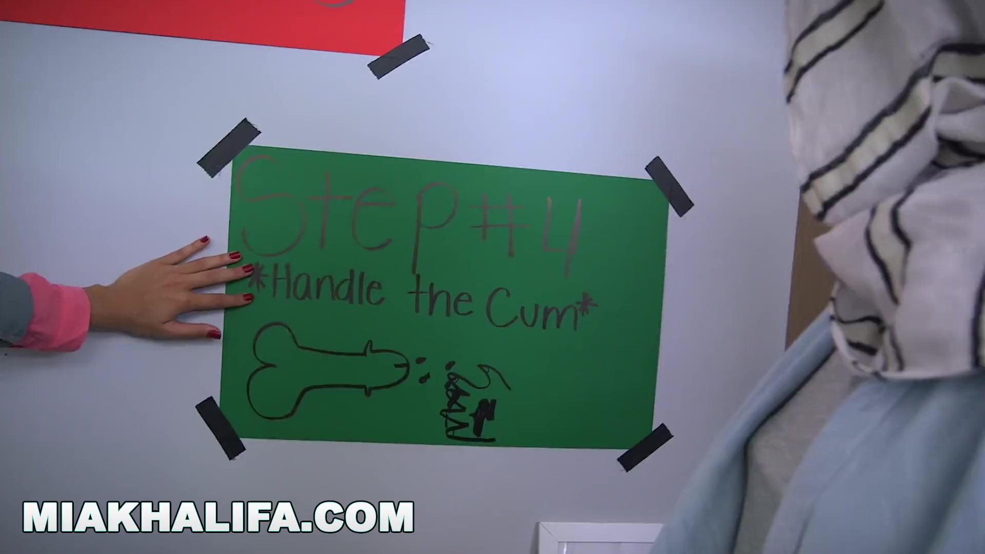 Lily Rader - возьми меня на столе