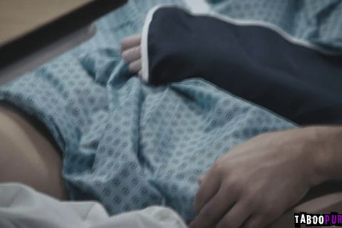 Maddy Oreilly и Darcie Dolce - страстные лесбиянки