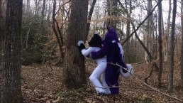 Развратная толстушка любит публично сосать