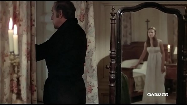 Подвесила мужика.