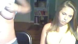 Kathy Sweet  дрочит член ногами