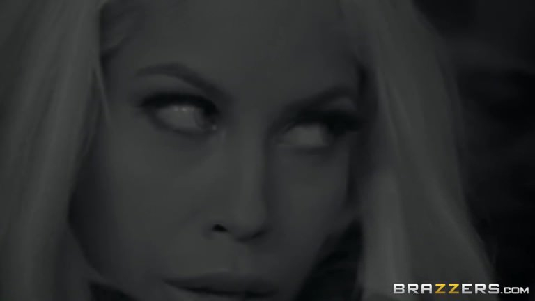 Пляжный палаточный городок