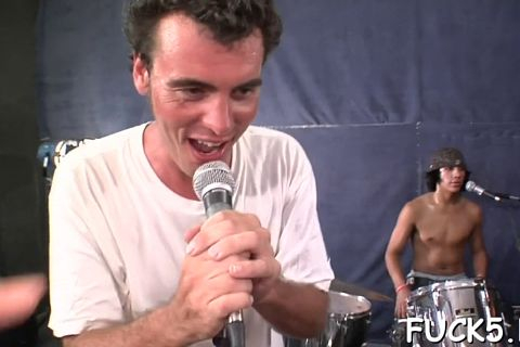 Заводная Zoey Monroe