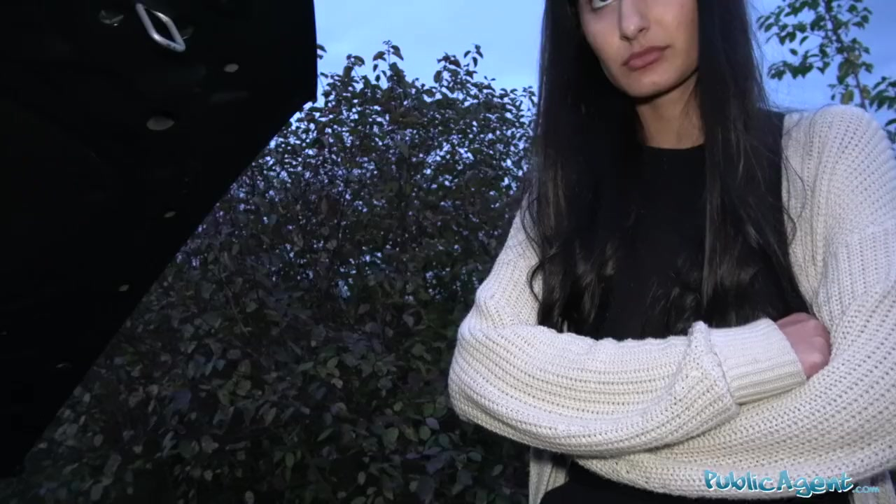 Leila-HomeMatureOrgies