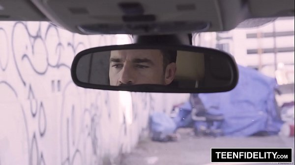 Жестко разработали горячие дырочки