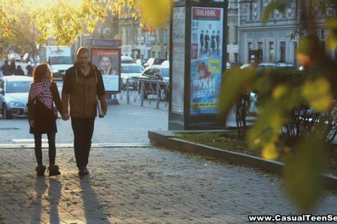 Raven Black - шлюха с розовыми волосами