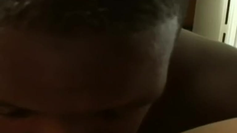 писс в туалете