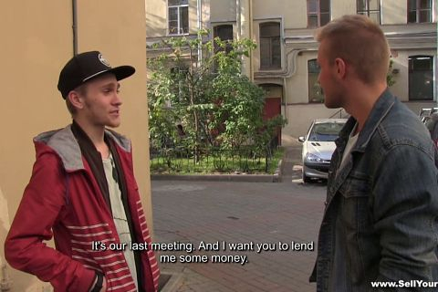 It looks like these mature lesbians do really know each other