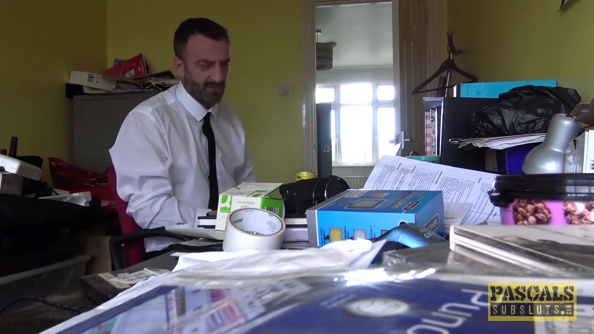 Aletta Ocean - красотка брюнетка кончает со сквиртом