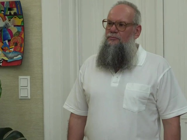 Hot and horny Thai bitch gets fucked by her man